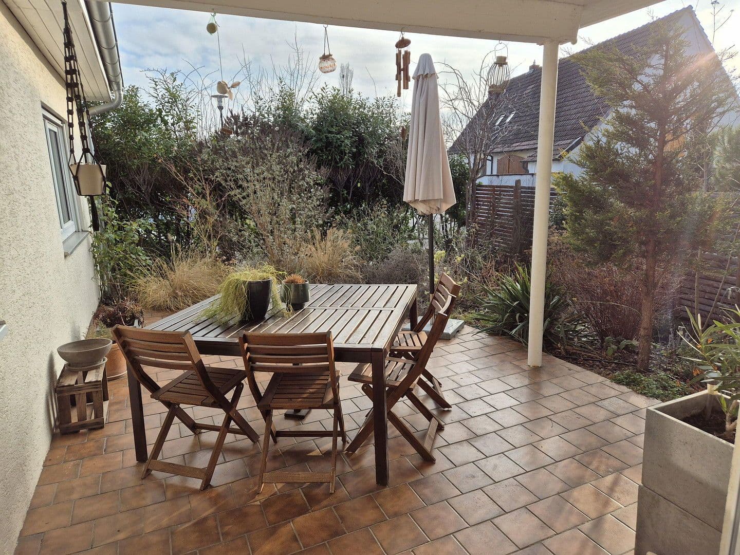 Predaj domu 120 m², pozemek 656 m², Rödersheim-Gronau, Porýnie-Falcko Predaj domu 120 m², pozemek 656 m², Rödersheim-Gronau, Porýnie-Falcko