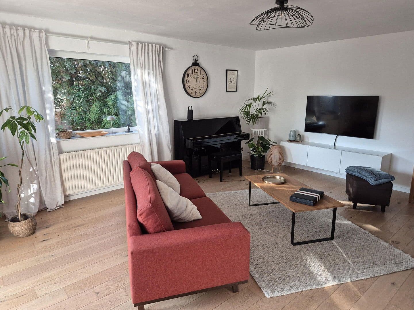 Predaj domu 120 m², pozemek 656 m², Rödersheim-Gronau, Porýnie-Falcko Predaj domu 120 m², pozemek 656 m², Rödersheim-Gronau, Porýnie-Falcko