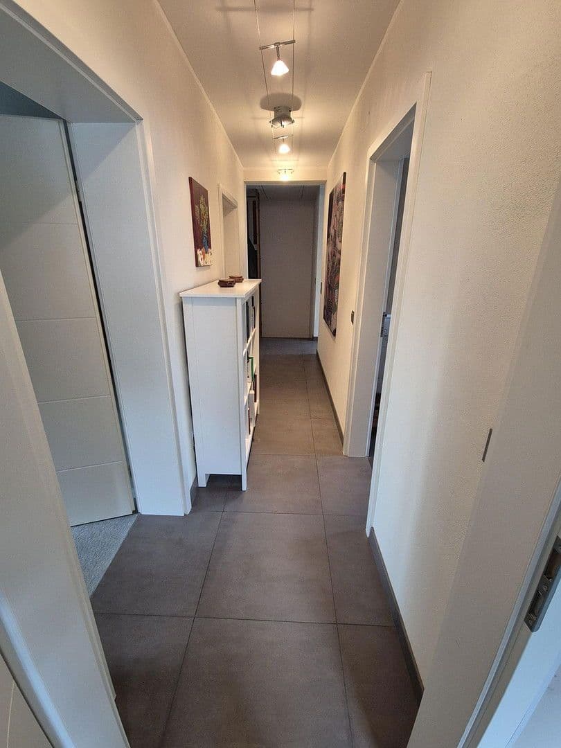 Predaj domu 120 m², pozemek 656 m², Rödersheim-Gronau, Porýnie-Falcko Predaj domu 120 m², pozemek 656 m², Rödersheim-Gronau, Porýnie-Falcko