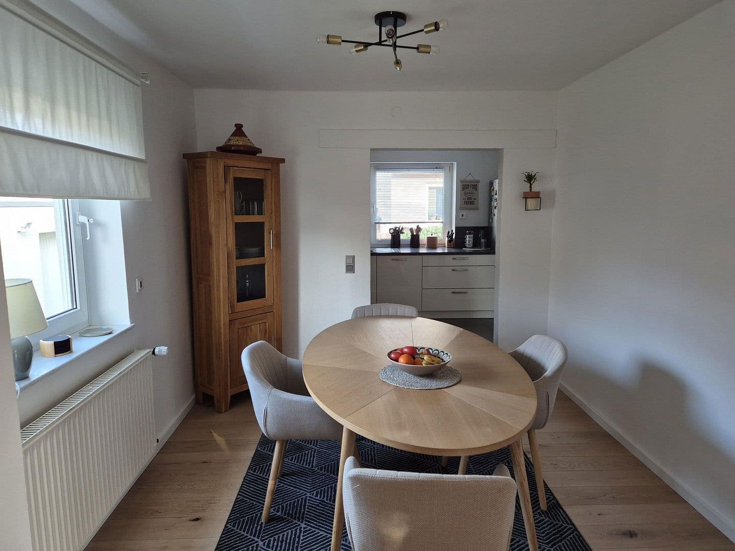 Predaj domu 120 m², pozemek 656 m², Rödersheim-Gronau, Porýnie-Falcko Predaj domu 120 m², pozemek 656 m², Rödersheim-Gronau, Porýnie-Falcko