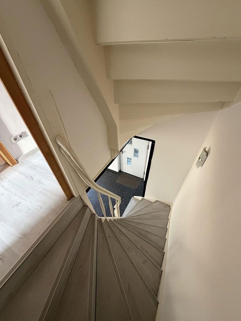 Predaj domu 260 m², pozemek 400 m², Bergstr. 19-21, Wülfrath, Severné Porýnie - Westfálsko Predaj domu 260 m², pozemek 400 m², Bergstr. 19-21, Wülfrath, Severné Porýnie - Westfálsko