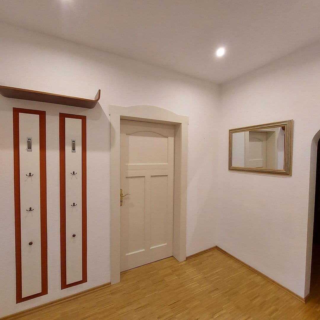 Prenájom bytu 3-izbový 88 m², Lampertheim, Hesensko Prenájom bytu 3-izbový 88 m², Lampertheim, Hesensko