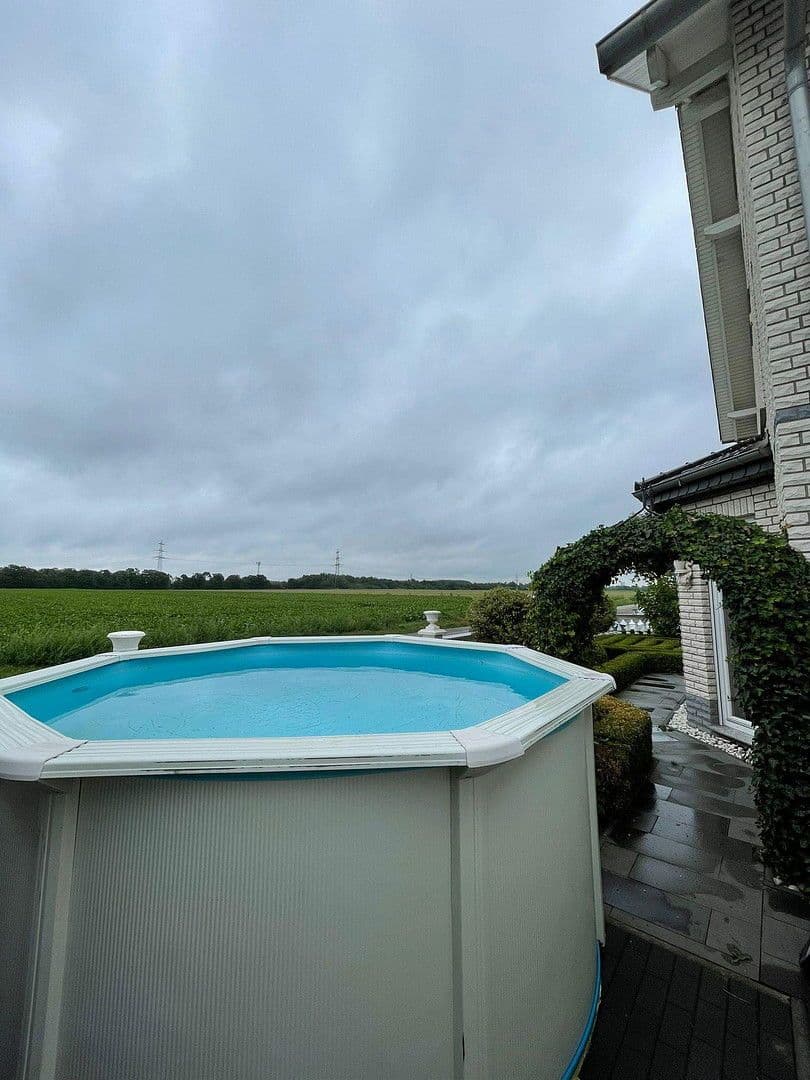 Predaj domu 220 m², pozemek 333 m², Vechelde, Dolné Sasko Predaj domu 220 m², pozemek 333 m², Vechelde, Dolné Sasko