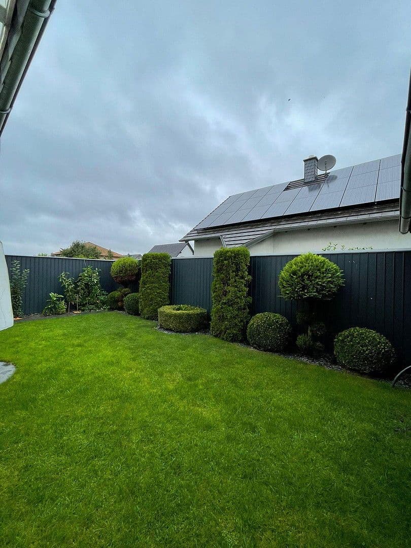 Predaj domu 220 m², pozemek 333 m², Vechelde, Dolné Sasko Predaj domu 220 m², pozemek 333 m², Vechelde, Dolné Sasko