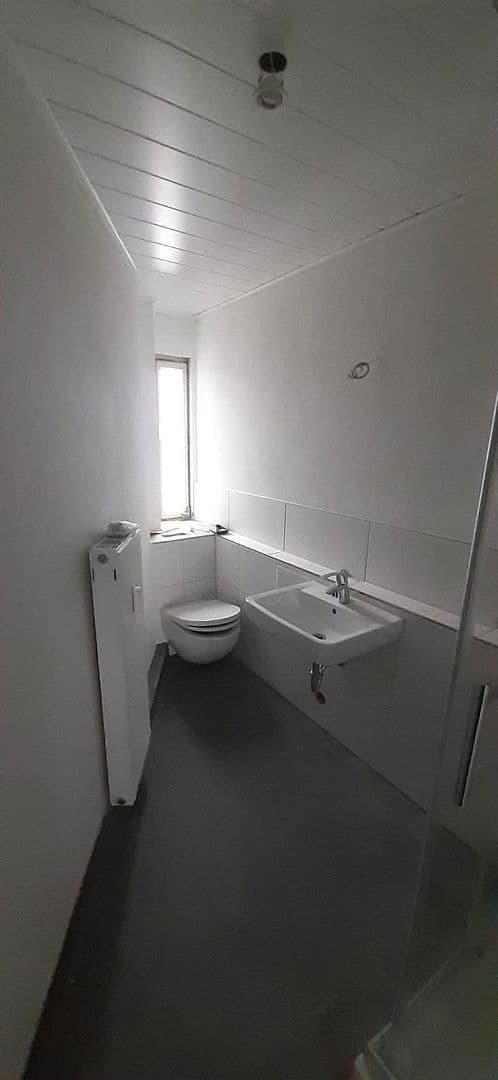 Prenájom bytu 2-izbový 50 m², Riedstraße 1, Chemnitz-Rabenstein, Sasko Prenájom bytu 2-izbový 50 m², Riedstraße 1, Chemnitz-Rabenstein, Sasko