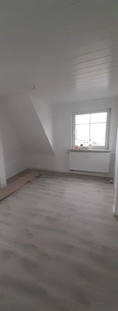 Prenájom bytu 2-izbový 50 m², Riedstraße 1, Chemnitz-Rabenstein, Sasko Prenájom bytu 2-izbový 50 m², Riedstraße 1, Chemnitz-Rabenstein, Sasko