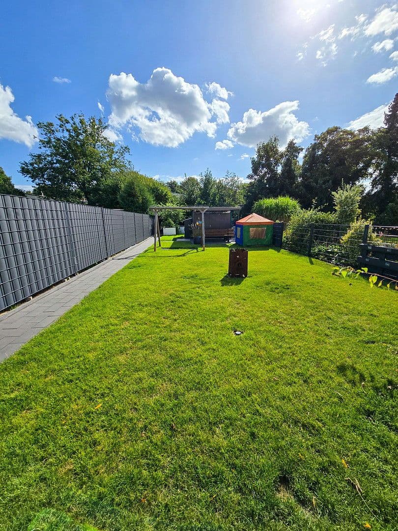 Predaj domu 94 m², pozemek 415 m², Salzgitter, Dolné Sasko Predaj domu 94 m², pozemek 415 m², Salzgitter, Dolné Sasko