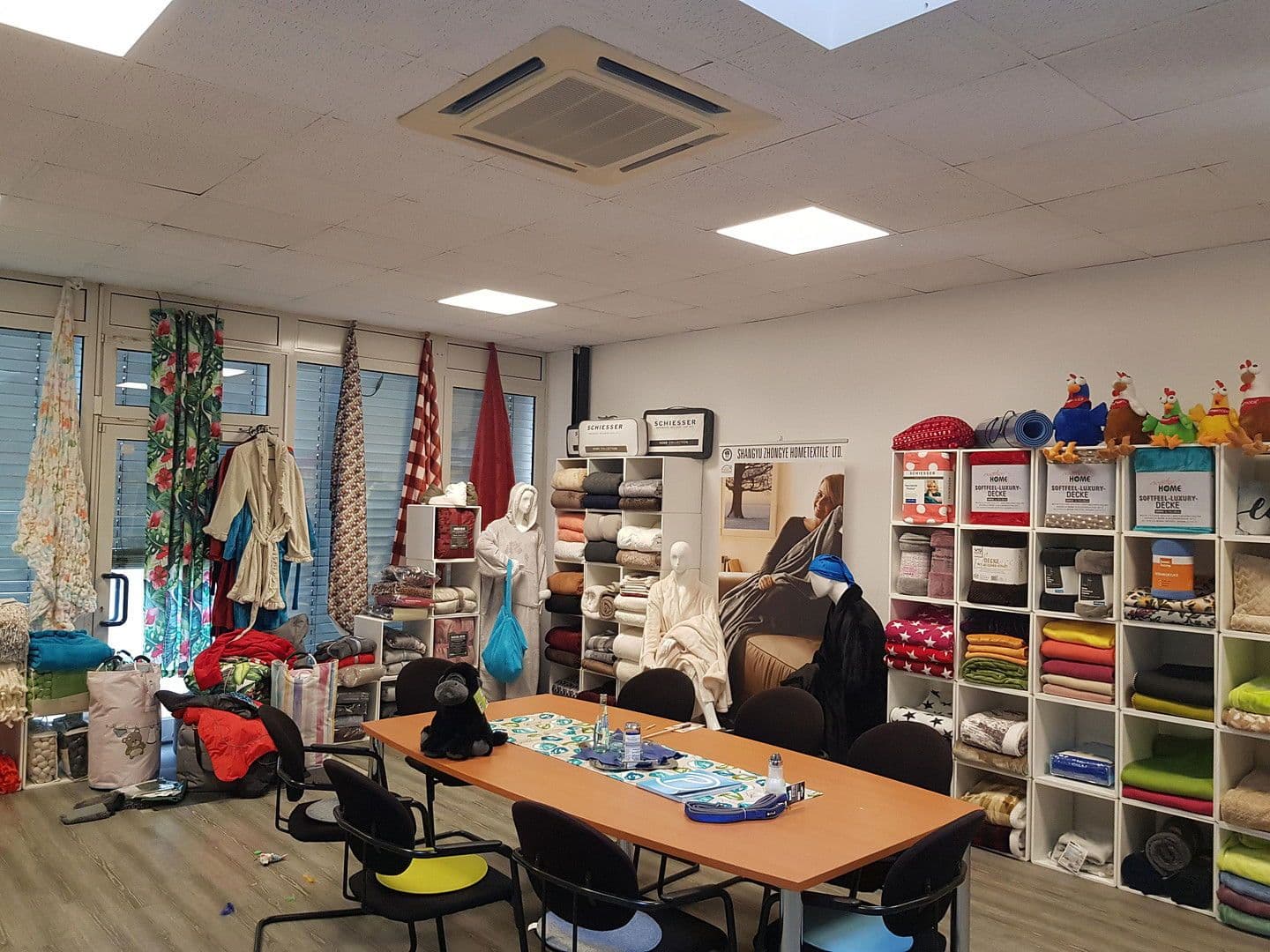 Prenájom nebytového priestoru 1.833 m², Im Hagenkamp 13 c, Emsdetten, Severné Porýnie - Westfálsko Prenájom nebytového priestoru 1.833 m², Im Hagenkamp 13 c, Emsdetten, Severné Porýnie - Westfálsko