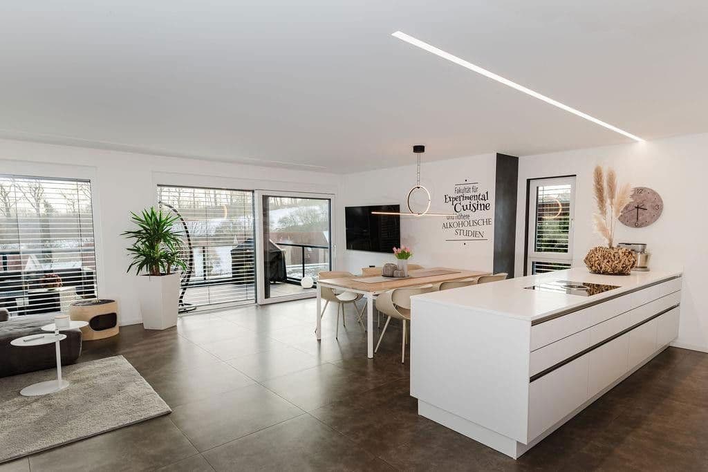 Predaj domu 225 m², pozemek 411 m², Landshut, Bavorsko Predaj domu 225 m², pozemek 411 m², Landshut, Bavorsko