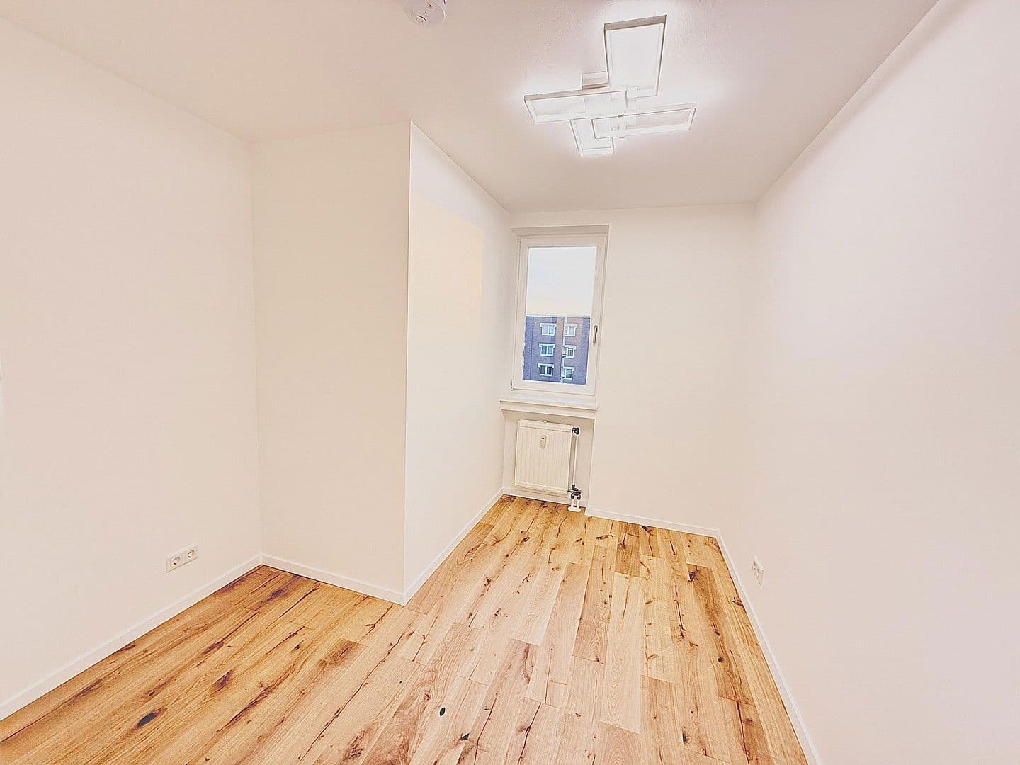 Predaj bytu 3-izbový 72 m², Josef-Neuberger-Str., Düsseldorf, Severné Porýnie - Westfálsko Predaj bytu 3-izbový 72 m², Josef-Neuberger-Str., Düsseldorf, Severné Porýnie - Westfálsko