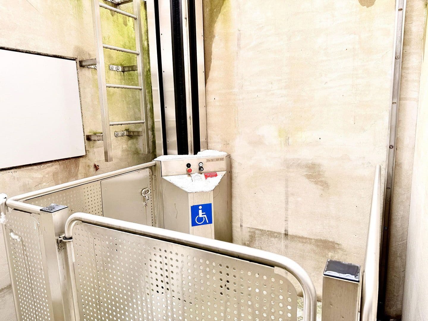 Predaj bytu 3-izbový 72 m², Josef-Neuberger-Str., Düsseldorf, Severné Porýnie - Westfálsko Predaj bytu 3-izbový 72 m², Josef-Neuberger-Str., Düsseldorf, Severné Porýnie - Westfálsko