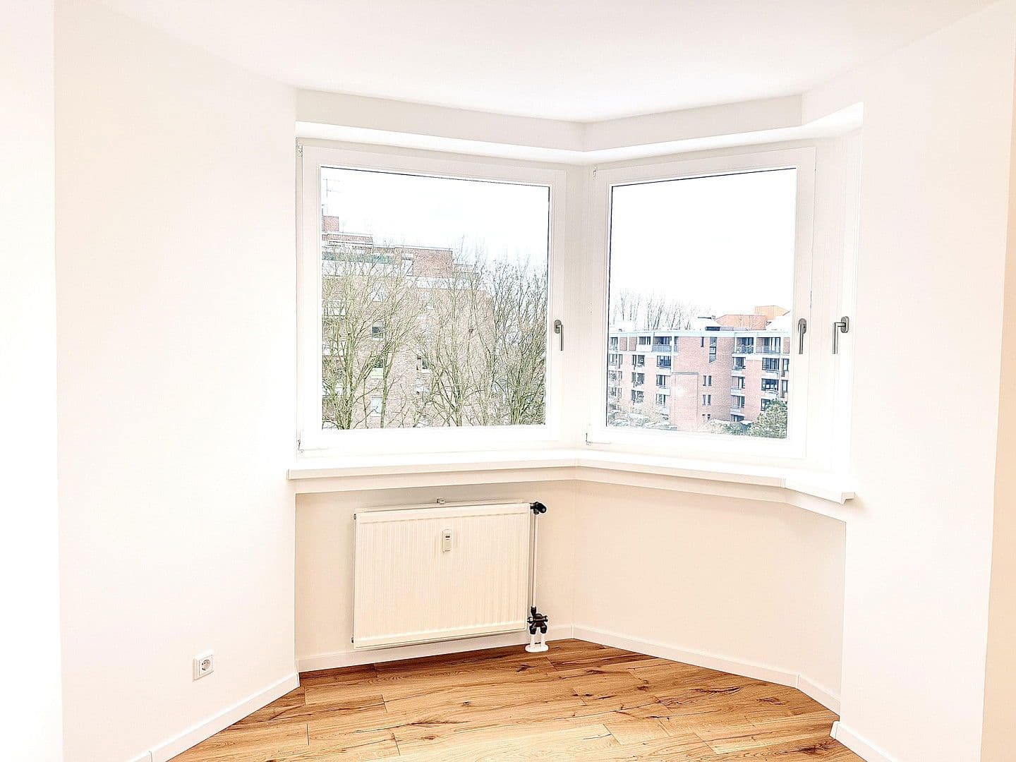 Predaj bytu 3-izbový 72 m², Josef-Neuberger-Str., Düsseldorf, Severné Porýnie - Westfálsko Predaj bytu 3-izbový 72 m², Josef-Neuberger-Str., Düsseldorf, Severné Porýnie - Westfálsko