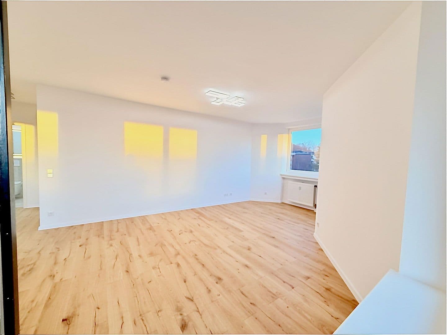 Predaj bytu 3-izbový 72 m², Josef-Neuberger-Str., Düsseldorf, Severné Porýnie - Westfálsko Predaj bytu 3-izbový 72 m², Josef-Neuberger-Str., Düsseldorf, Severné Porýnie - Westfálsko