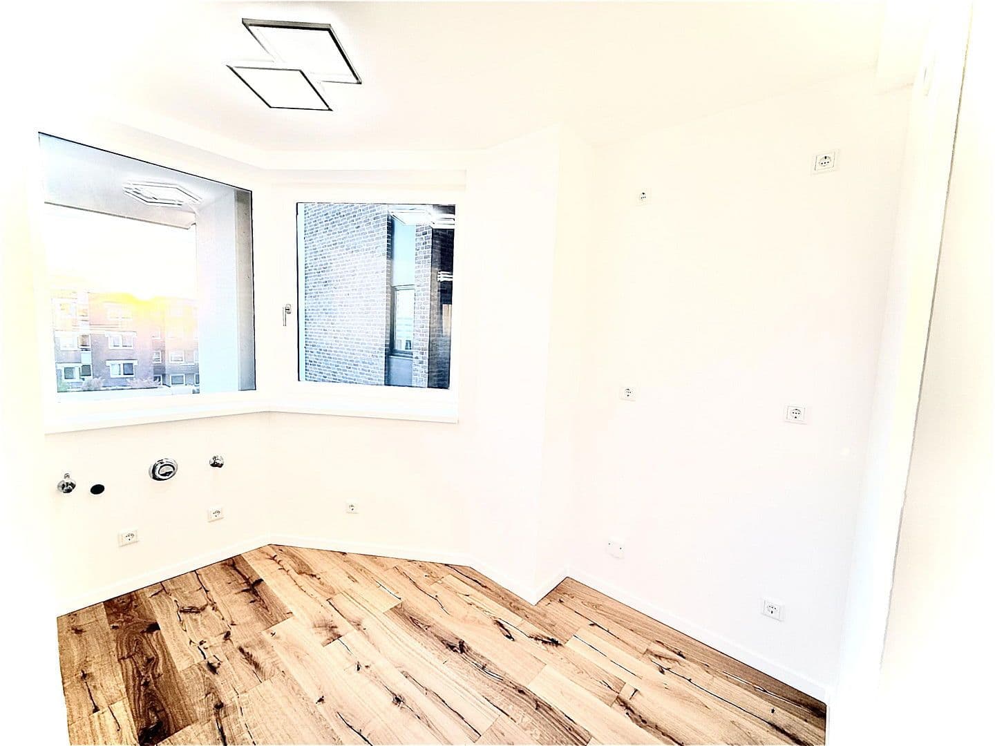 Predaj bytu 3-izbový 72 m², Josef-Neuberger-Str., Düsseldorf, Severné Porýnie - Westfálsko Predaj bytu 3-izbový 72 m², Josef-Neuberger-Str., Düsseldorf, Severné Porýnie - Westfálsko