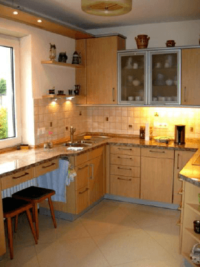 Predaj domu 123 m², pozemek 1.413 m², Guttenthau 23, Speichersdorf, Bavorsko Predaj domu 123 m², pozemek 1.413 m², Guttenthau 23, Speichersdorf, Bavorsko