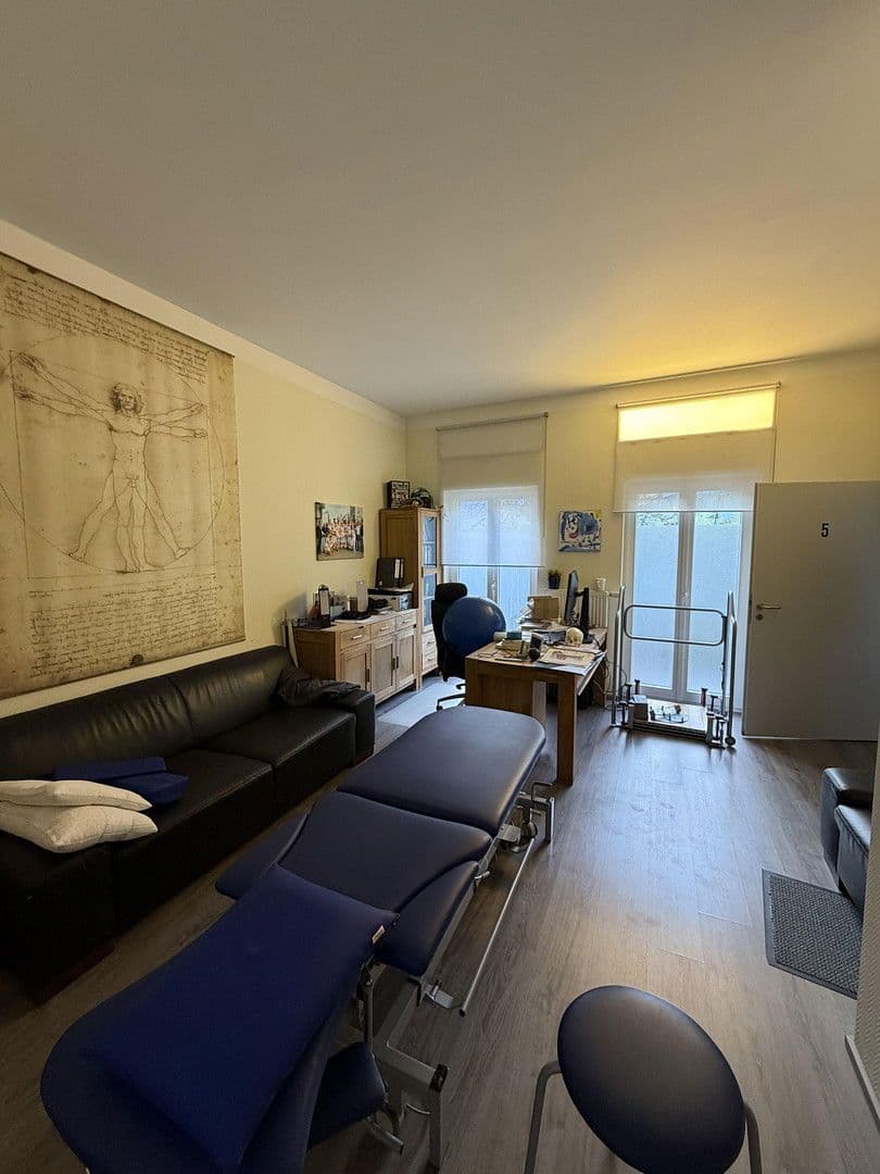 Prenájom kancelárie 185 m², Oldenburg, Dolné Sasko Prenájom kancelárie 185 m², Oldenburg, Dolné Sasko