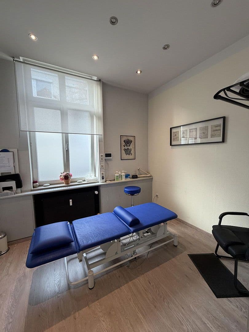 Prenájom kancelárie 185 m², Oldenburg, Dolné Sasko Prenájom kancelárie 185 m², Oldenburg, Dolné Sasko