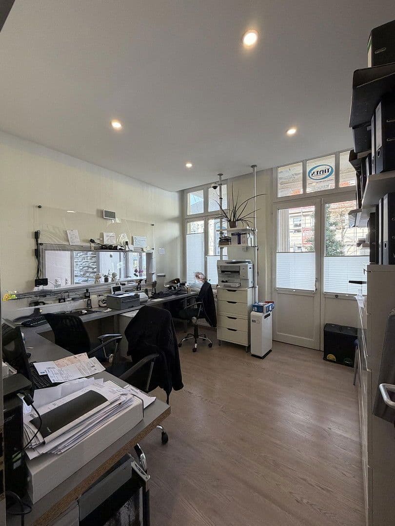 Prenájom kancelárie 185 m², Oldenburg, Dolné Sasko Prenájom kancelárie 185 m², Oldenburg, Dolné Sasko