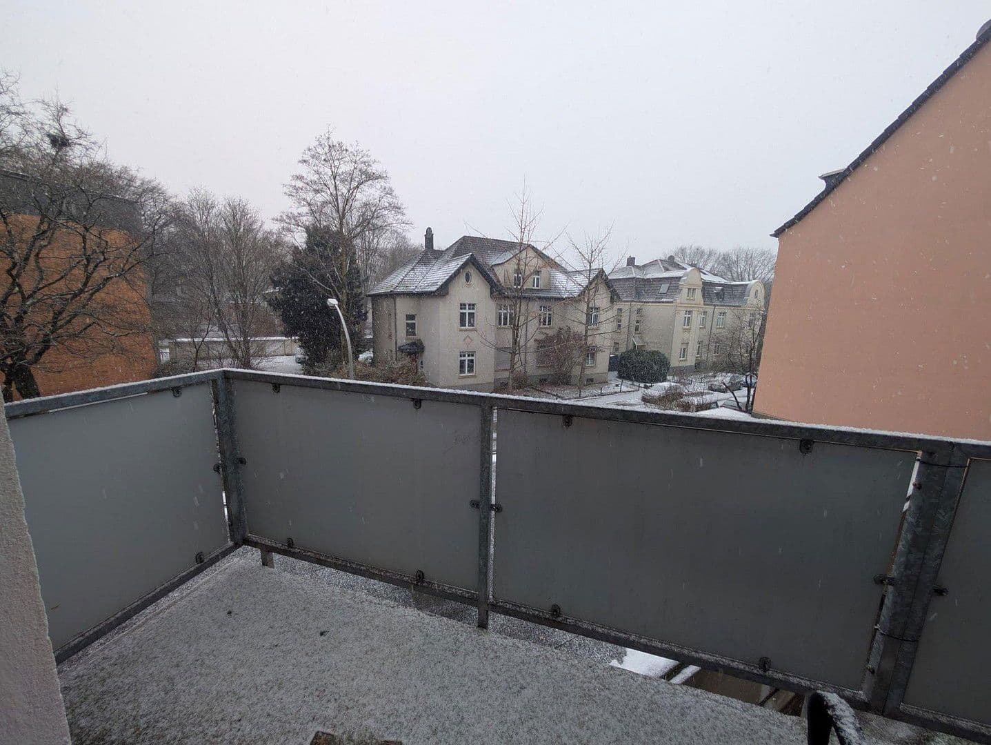 Prenájom bytu 1-izbový 31 m², Neumühler Str. 33, Duisburg, Severné Porýnie - Westfálsko Prenájom bytu 1-izbový 31 m², Neumühler Str. 33, Duisburg, Severné Porýnie - Westfálsko