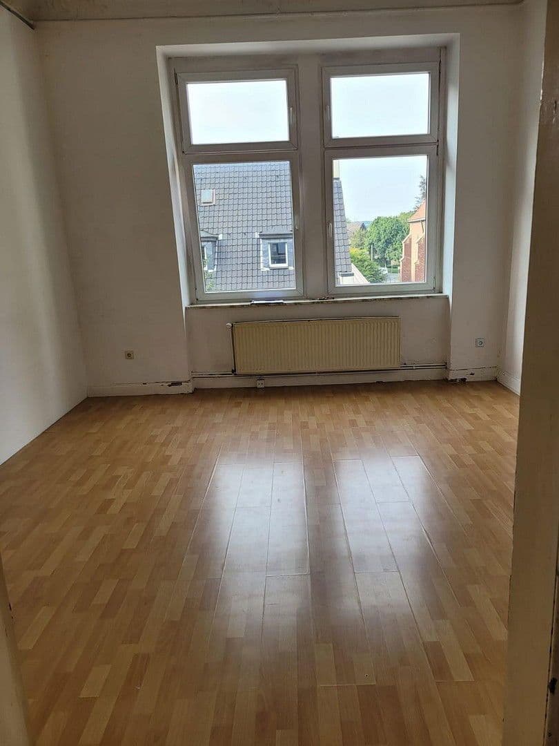 Prenájom bytu 4-izbový 120 m², Herbederstraße 33, Witten, Severné Porýnie - Westfálsko Prenájom bytu 4-izbový 120 m², Herbederstraße 33, Witten, Severné Porýnie - Westfálsko