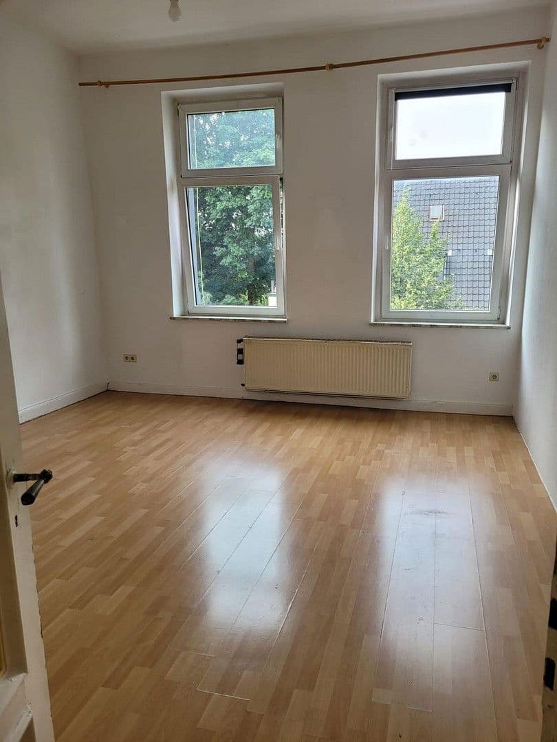 Prenájom bytu 4-izbový 120 m², Herbederstraße 33, Witten, Severné Porýnie - Westfálsko Prenájom bytu 4-izbový 120 m², Herbederstraße 33, Witten, Severné Porýnie - Westfálsko