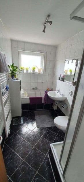 Prenájom bytu 3-izbový 103 m², Güldenkamp 64, Braunschweig, Dolné Sasko Prenájom bytu 3-izbový 103 m², Güldenkamp 64, Braunschweig, Dolné Sasko