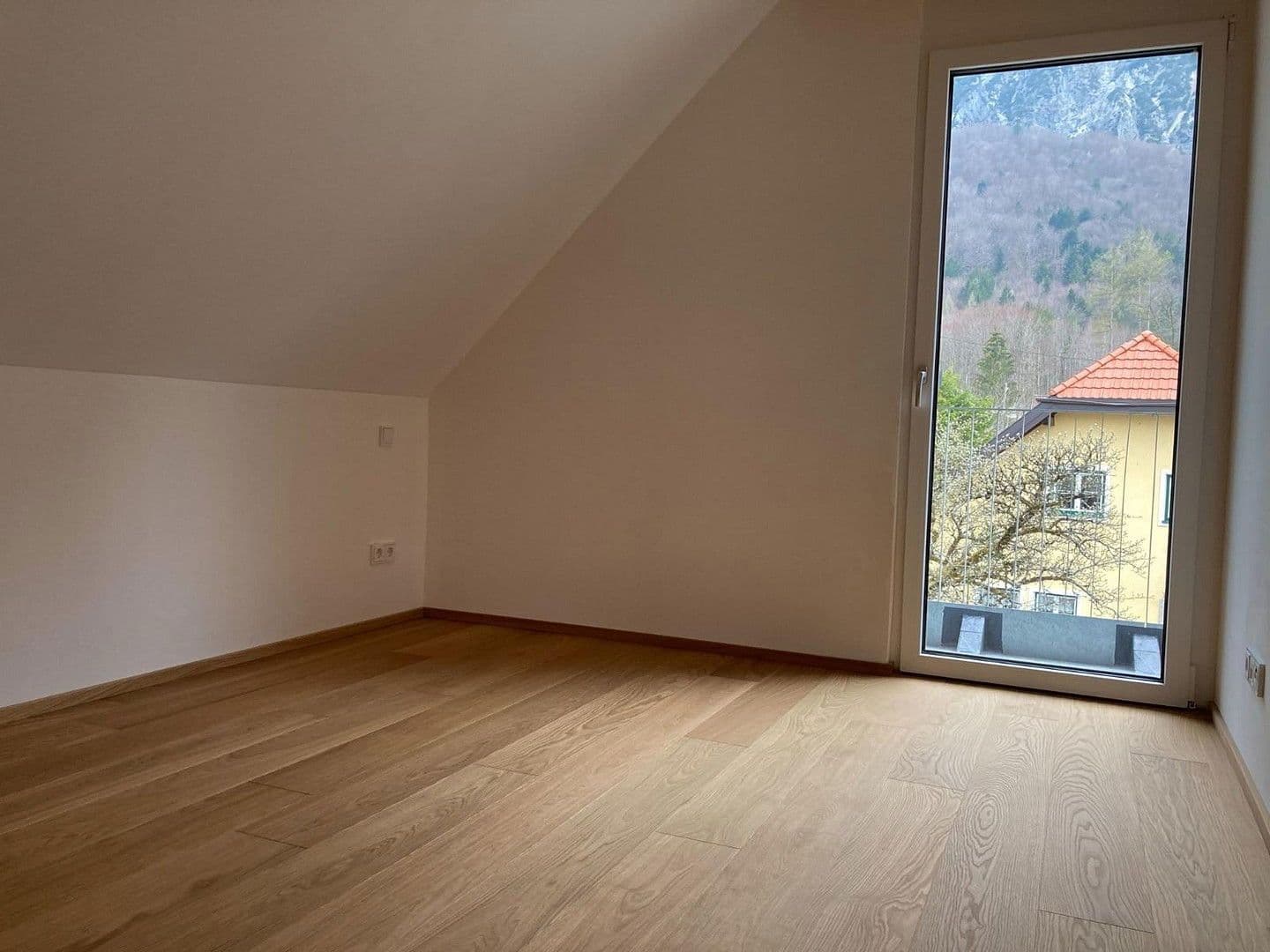 Prenájom bytu 3-izbový 80 m², Drachenlochstraße 14, St. Leonhard, Salzbursko Prenájom bytu 3-izbový 80 m², Drachenlochstraße 14, St. Leonhard, Salzbursko