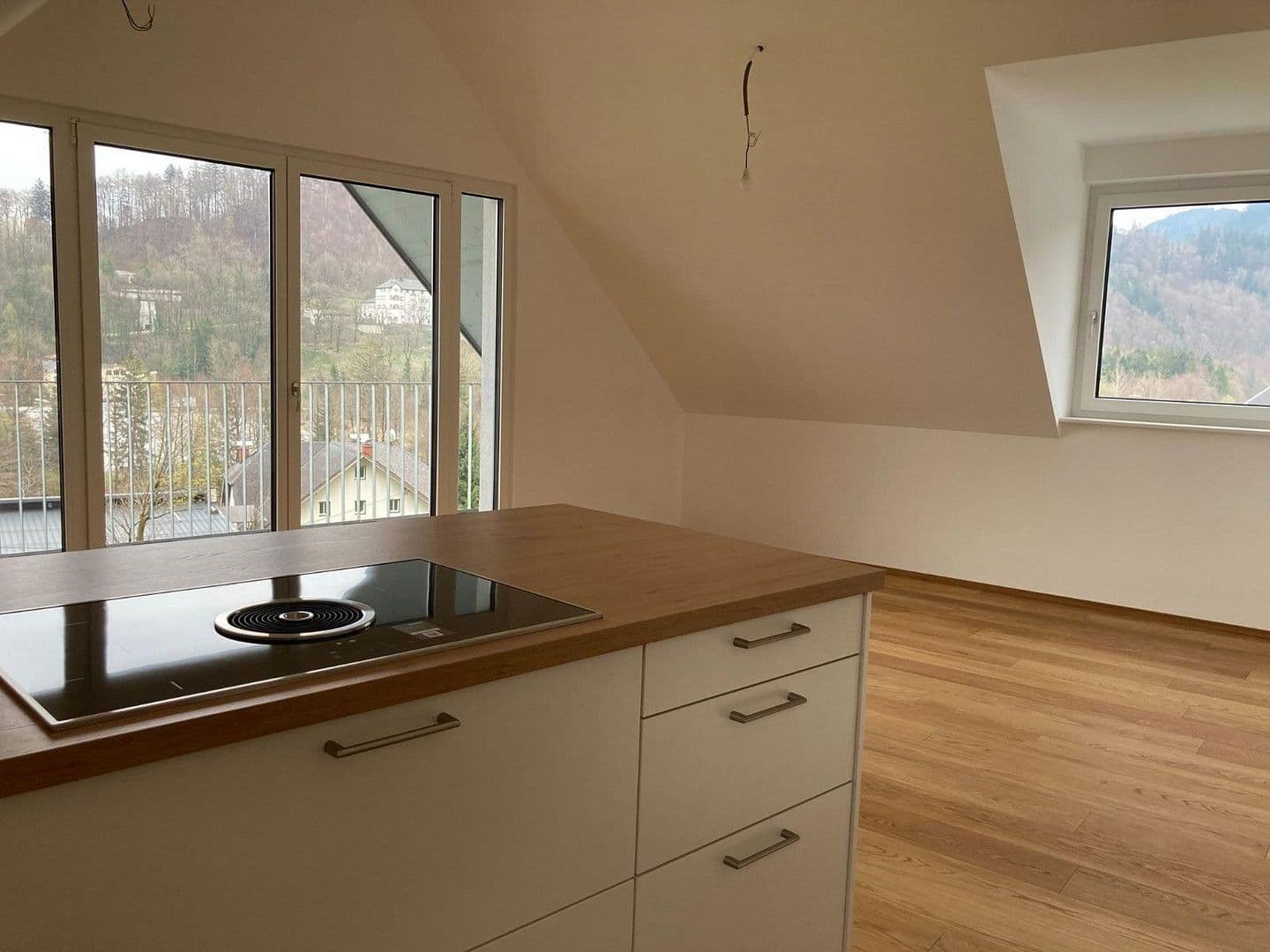 Prenájom bytu 3-izbový 80 m², Drachenlochstraße 14, St. Leonhard, Salzbursko Prenájom bytu 3-izbový 80 m², Drachenlochstraße 14, St. Leonhard, Salzbursko