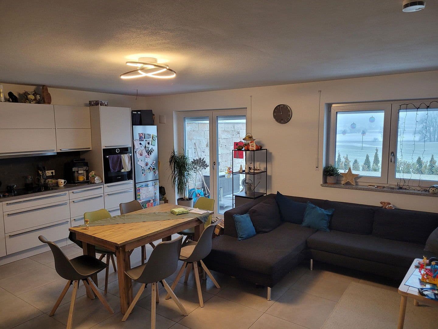 Prenájom bytu 4-izbový 101 m², Grafinger Str. 36, Aßling, Bavorsko Prenájom bytu 4-izbový 101 m², Grafinger Str. 36, Aßling, Bavorsko