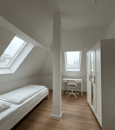 Prenájom bytu 16 m², Achtungstraße 9, Heilbronn, Bádensko-Wurttembersko Prenájom bytu 16 m², Achtungstraße 9, Heilbronn, Bádensko-Wurttembersko