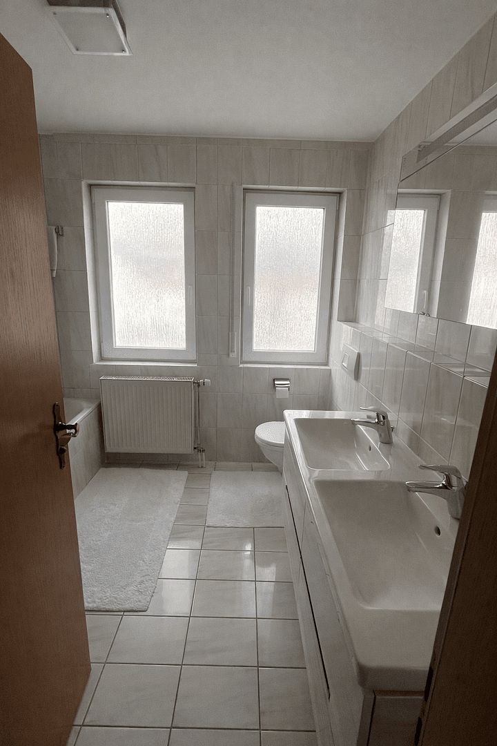 Predaj domu 153 m², pozemek 380 m², Karlsruhe, Bádensko-Wurttembersko Predaj domu 153 m², pozemek 380 m², Karlsruhe, Bádensko-Wurttembersko