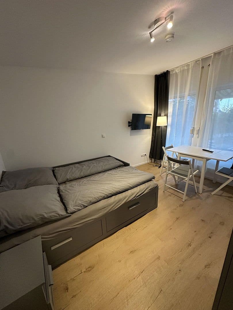 Prenájom bytu 1-izbový 25 m², Marburg, Hesensko Prenájom bytu 1-izbový 25 m², Marburg, Hesensko