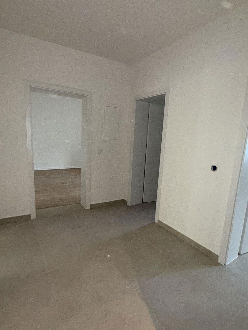 Prenájom bytu 3-izbový 80 m², Hochstraße, 25, Euskirchen, Severné Porýnie - Westfálsko Prenájom bytu 3-izbový 80 m², Hochstraße, 25, Euskirchen, Severné Porýnie - Westfálsko