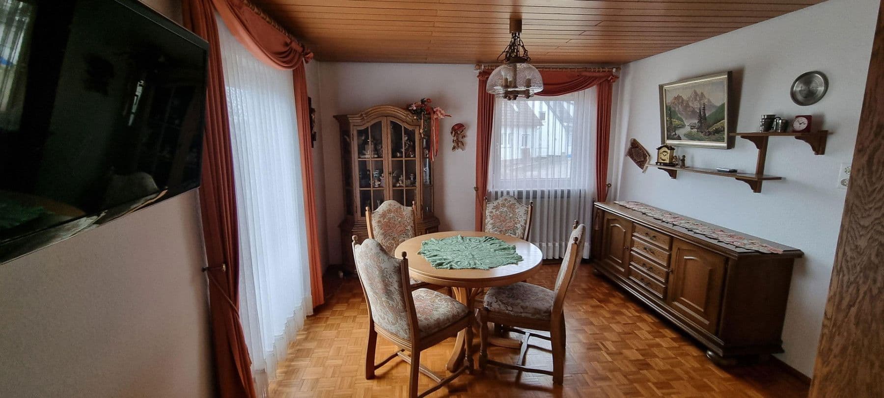 Predaj domu 131 m², pozemek 514 m², Sonnenhalde 7, Rottweil, Bádensko-Wurttembersko Predaj domu 131 m², pozemek 514 m², Sonnenhalde 7, Rottweil, Bádensko-Wurttembersko