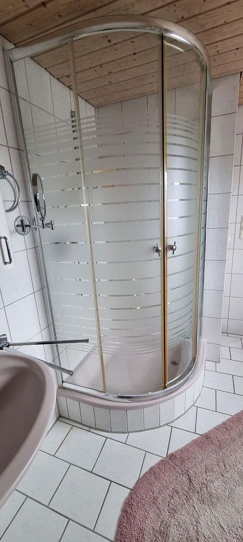 Predaj domu 131 m², pozemek 514 m², Sonnenhalde 7, Rottweil, Bádensko-Wurttembersko Predaj domu 131 m², pozemek 514 m², Sonnenhalde 7, Rottweil, Bádensko-Wurttembersko