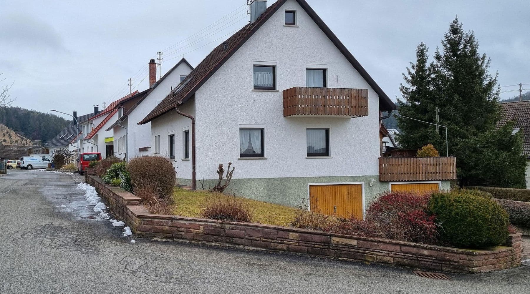 Predaj domu 131 m², pozemek 514 m², Sonnenhalde 7, Rottweil, Bádensko-Wurttembersko Predaj domu 131 m², pozemek 514 m², Sonnenhalde 7, Rottweil, Bádensko-Wurttembersko