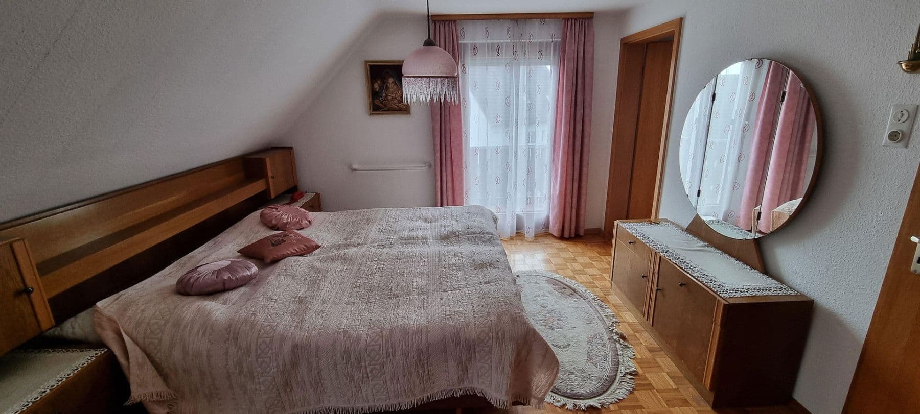 Predaj domu 131 m², pozemek 514 m², Sonnenhalde 7, Rottweil, Bádensko-Wurttembersko Predaj domu 131 m², pozemek 514 m², Sonnenhalde 7, Rottweil, Bádensko-Wurttembersko