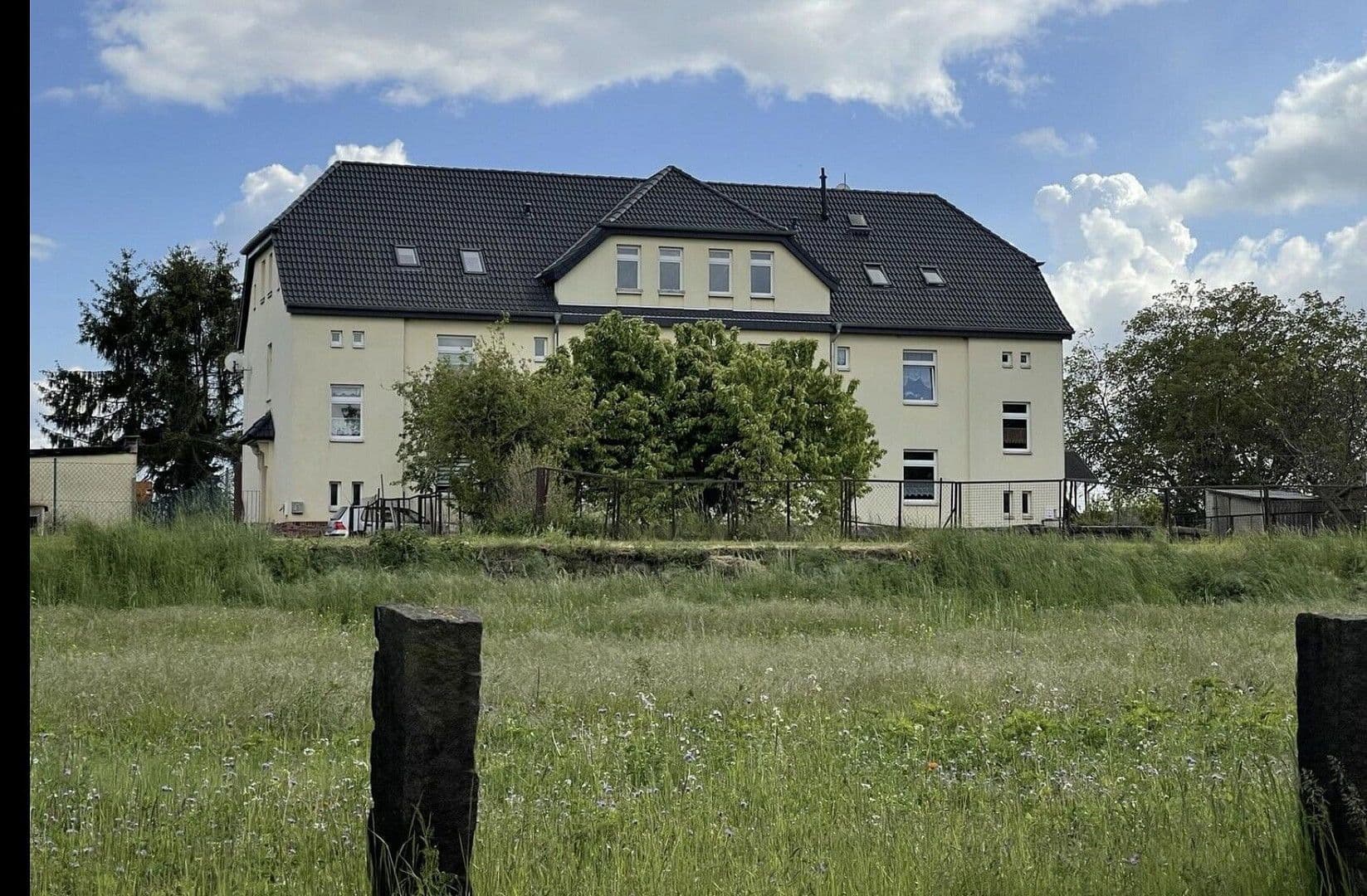 Prenájom bytu 4-izbový 89 m², Mühlenweg 4-6, Hohe Börde, Sasko-Anhaltsko Prenájom bytu 4-izbový 89 m², Mühlenweg 4-6, Hohe Börde, Sasko-Anhaltsko
