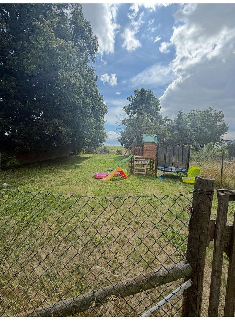 Prenájom bytu 4-izbový 89 m², Mühlenweg 4-6, Hohe Börde, Sasko-Anhaltsko Prenájom bytu 4-izbový 89 m², Mühlenweg 4-6, Hohe Börde, Sasko-Anhaltsko