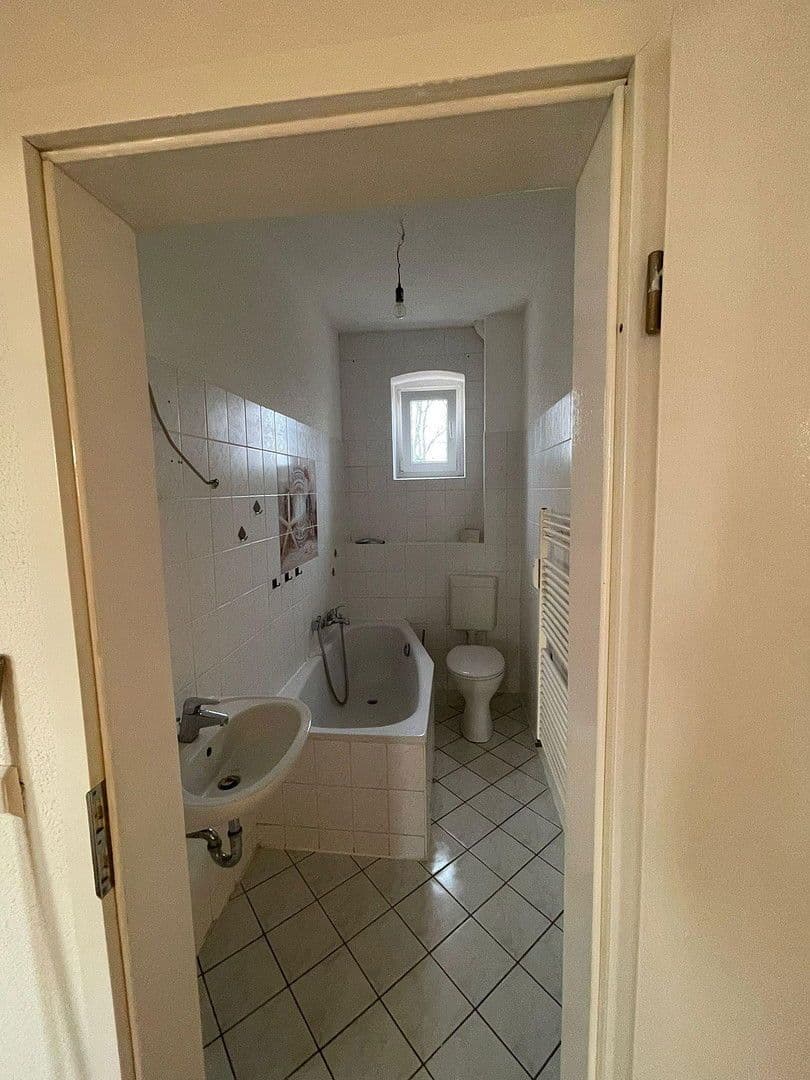 Prenájom bytu 4-izbový 89 m², Mühlenweg 4-6, Hohe Börde, Sasko-Anhaltsko Prenájom bytu 4-izbový 89 m², Mühlenweg 4-6, Hohe Börde, Sasko-Anhaltsko