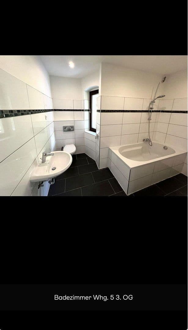 Prenájom bytu 3-izbový 84 m², Kampstraße 16, Ennepetal, Severné Porýnie - Westfálsko Prenájom bytu 3-izbový 84 m², Kampstraße 16, Ennepetal, Severné Porýnie - Westfálsko