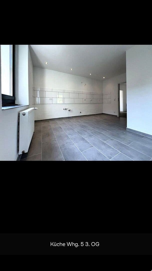 Prenájom bytu 3-izbový 84 m², Kampstraße 16, Ennepetal, Severné Porýnie - Westfálsko Prenájom bytu 3-izbový 84 m², Kampstraße 16, Ennepetal, Severné Porýnie - Westfálsko