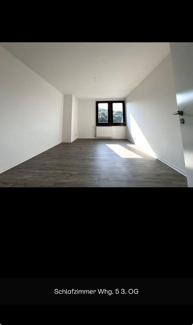 Prenájom bytu 3-izbový 84 m², Kampstraße 16, Ennepetal, Severné Porýnie - Westfálsko Prenájom bytu 3-izbový 84 m², Kampstraße 16, Ennepetal, Severné Porýnie - Westfálsko