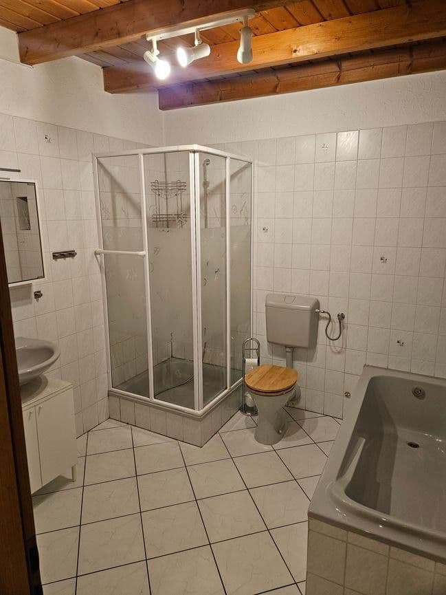 Prenájom bytu 2-izbový 66 m², Ingelheim am Rhein, Porýnie-Falcko Prenájom bytu 2-izbový 66 m², Ingelheim am Rhein, Porýnie-Falcko