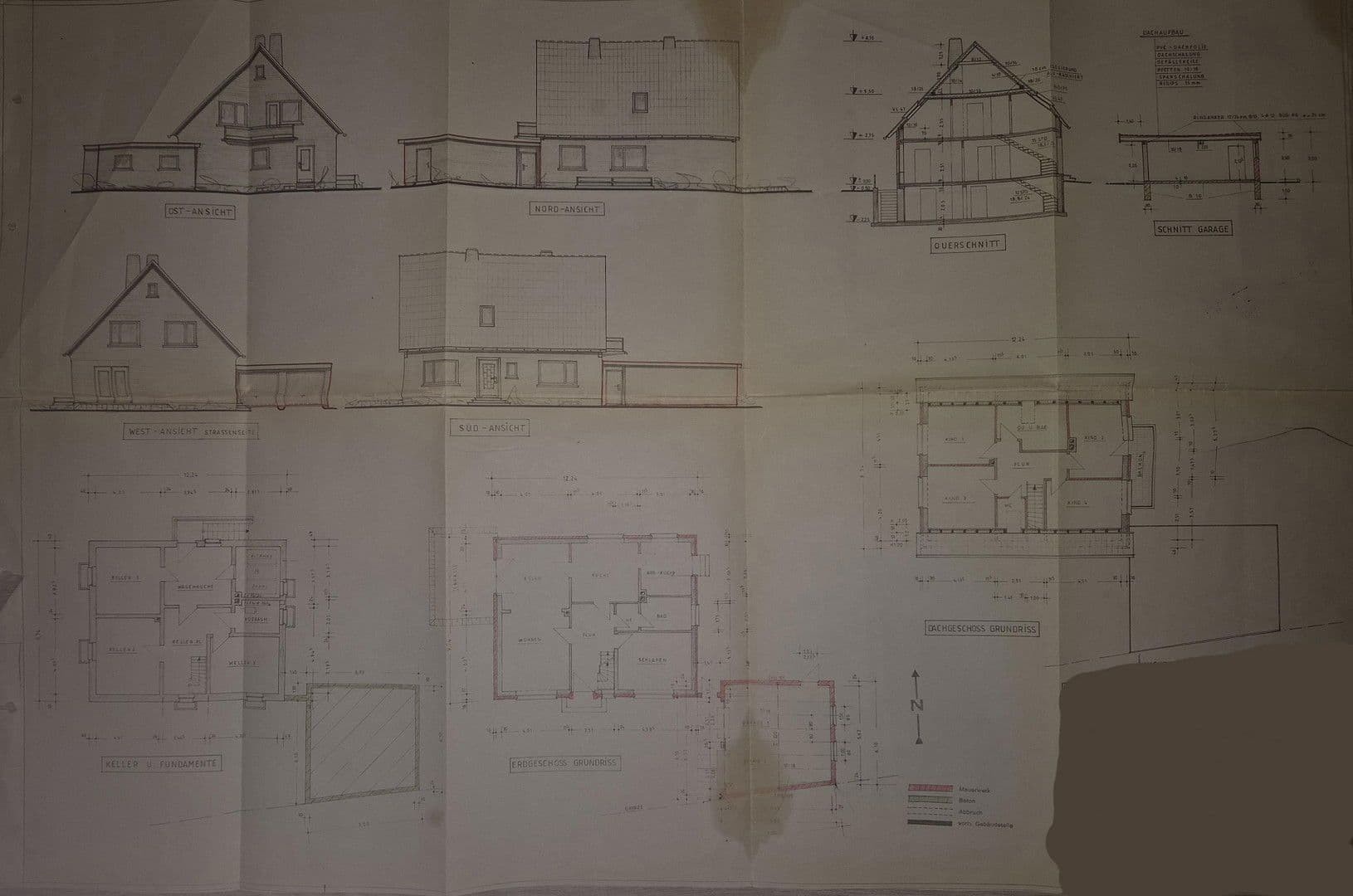 Predaj domu 200 m², pozemek 1.162 m², Drebber, Dolné Sasko Predaj domu 200 m², pozemek 1.162 m², Drebber, Dolné Sasko