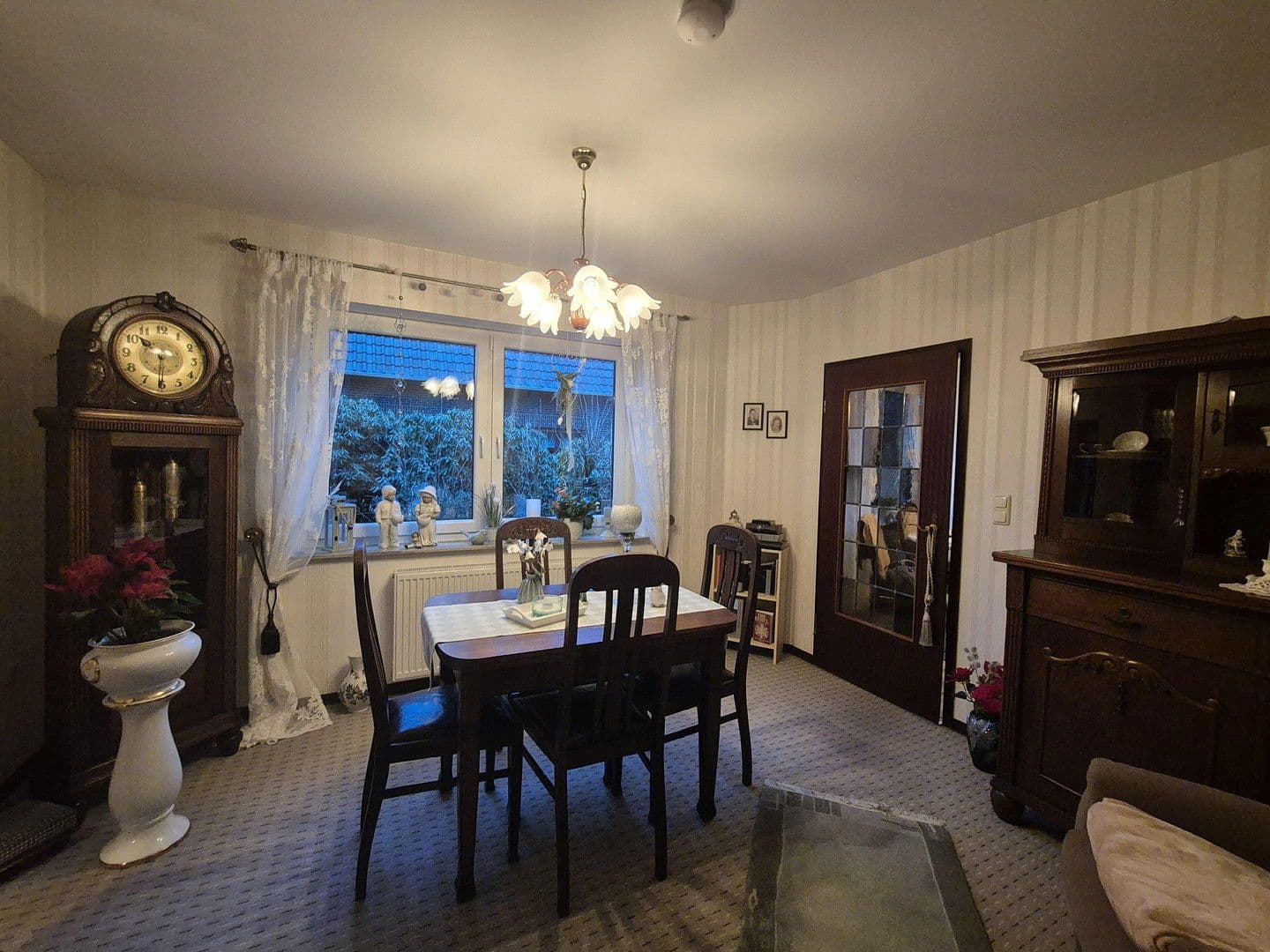 Predaj domu 200 m², pozemek 1.162 m², Drebber, Dolné Sasko Predaj domu 200 m², pozemek 1.162 m², Drebber, Dolné Sasko