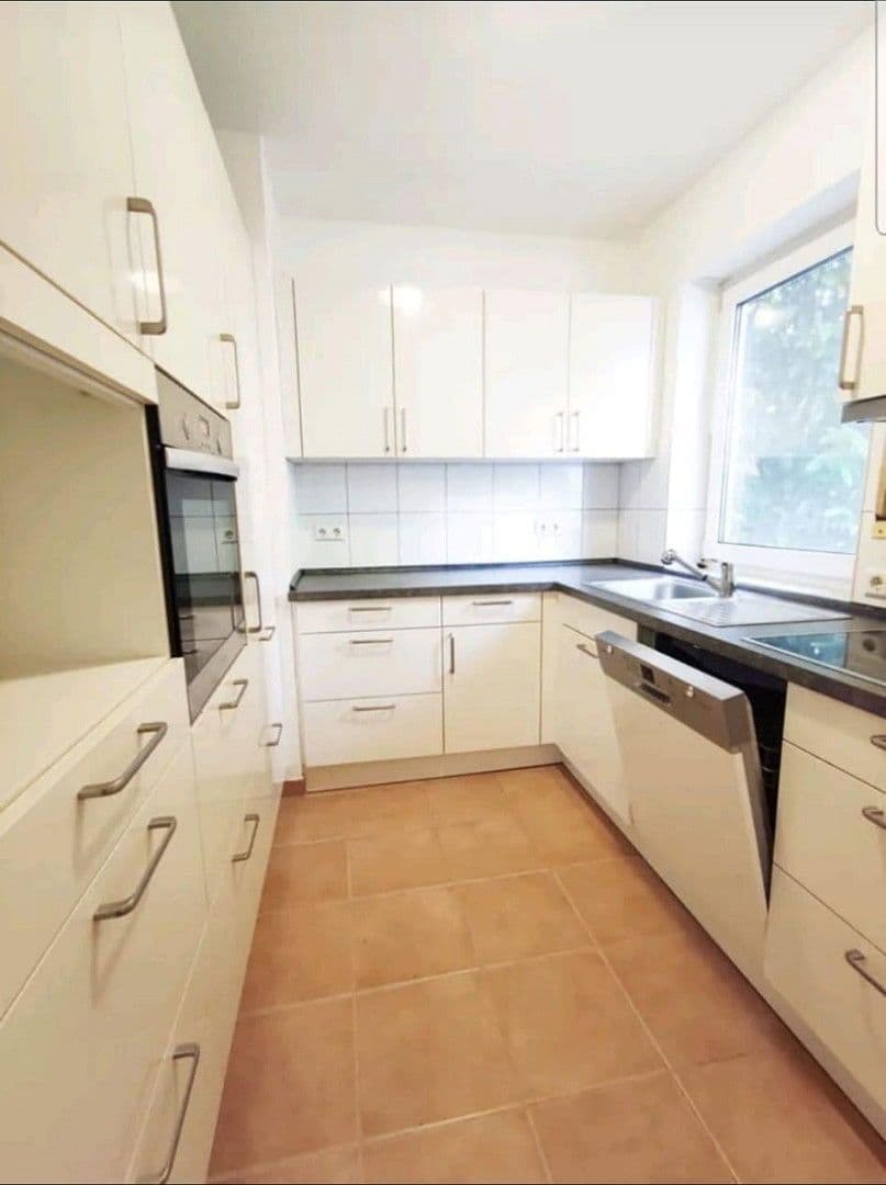 Predaj bytu 3-izbový 88 m², Gerauer str. 24, Frankfurt am Main, Hesensko Predaj bytu 3-izbový 88 m², Gerauer str. 24, Frankfurt am Main, Hesensko