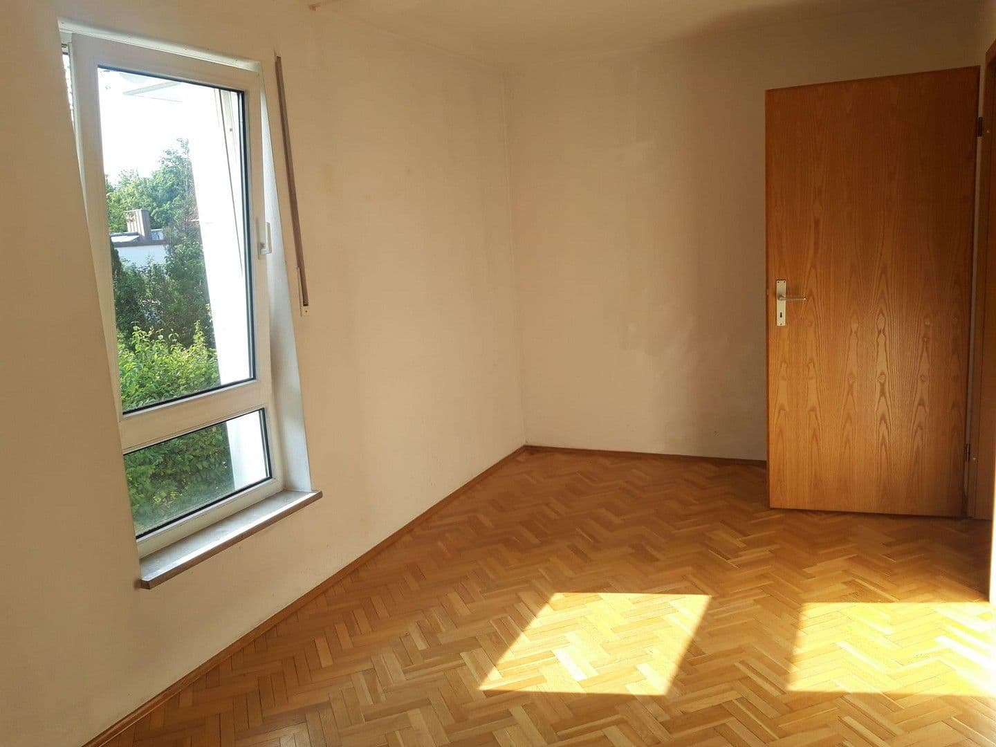 Predaj bytu 2-izbový 46 m², Friedrich–Panzer–Weg 11, München, Bavorsko Predaj bytu 2-izbový 46 m², Friedrich–Panzer–Weg 11, München, Bavorsko