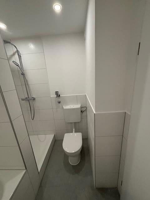 Prenájom bytu 3-izbový 92 m², Noestraße 28, München, Bavorsko Prenájom bytu 3-izbový 92 m², Noestraße 28, München, Bavorsko