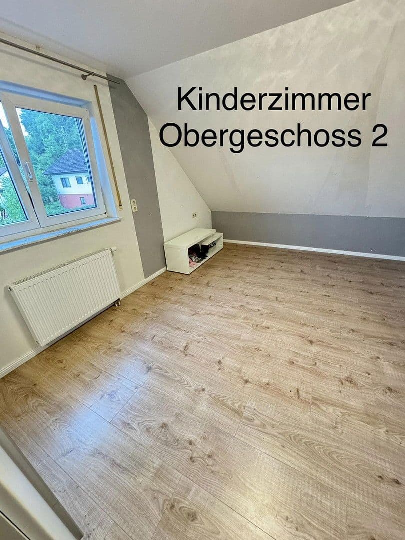 Predaj domu 165 m², pozemek 1.300 m², Forchtenberg, Bádensko-Wurttembersko Predaj domu 165 m², pozemek 1.300 m², Forchtenberg, Bádensko-Wurttembersko